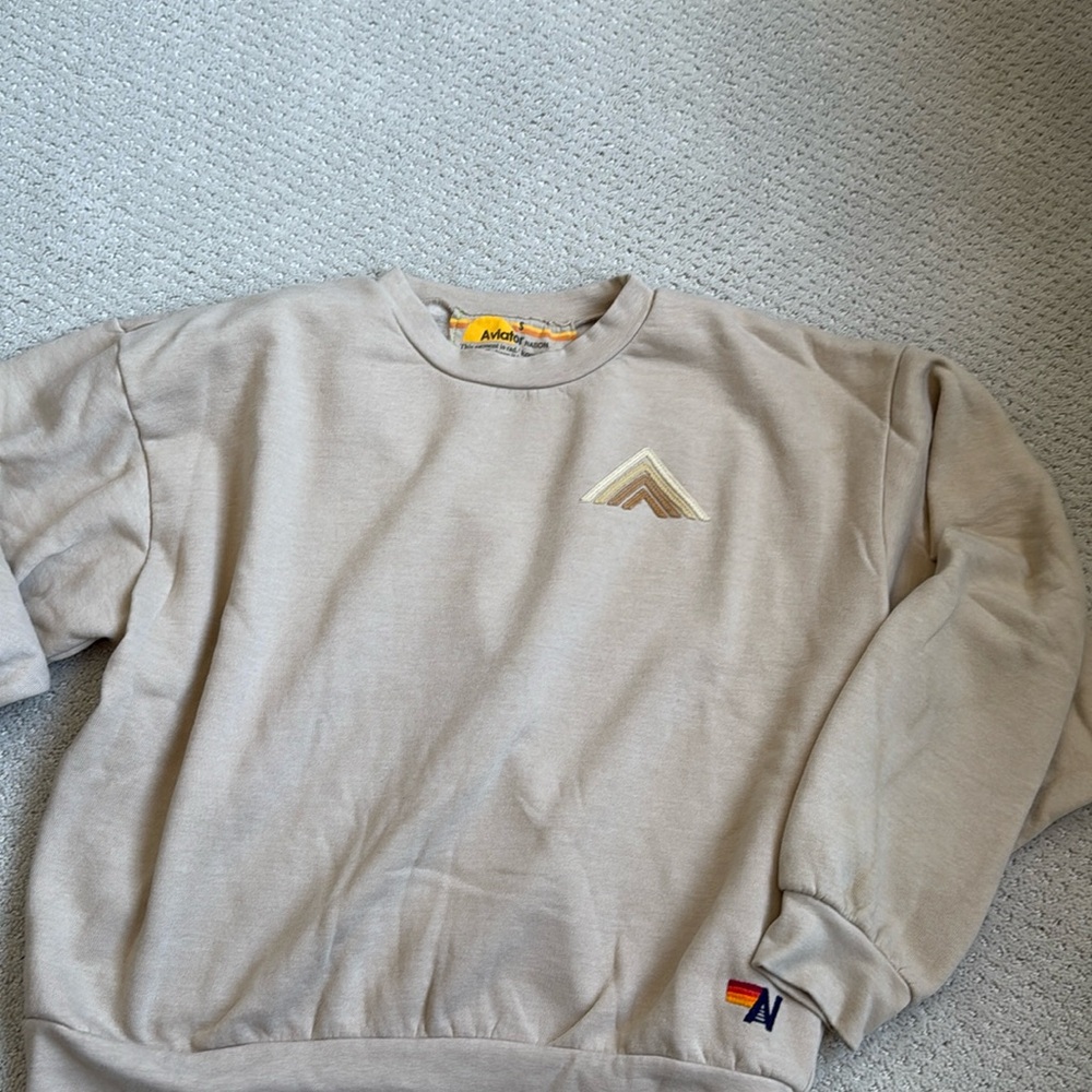 Aviator nation- women’s sand color mountain relaxed crew- size Small